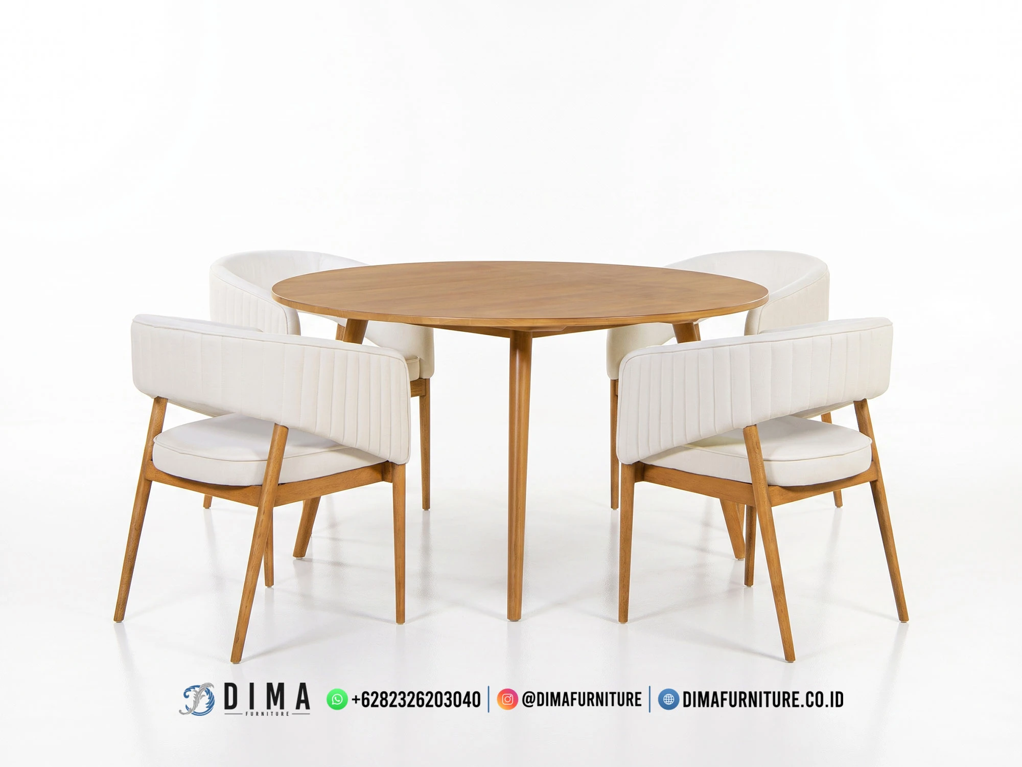 Set Meja Makan Bulat Jati Elegan 4 Kursi 249MM Set Meja Makan Bulat Jati Elegan 4 Kursi 249MM